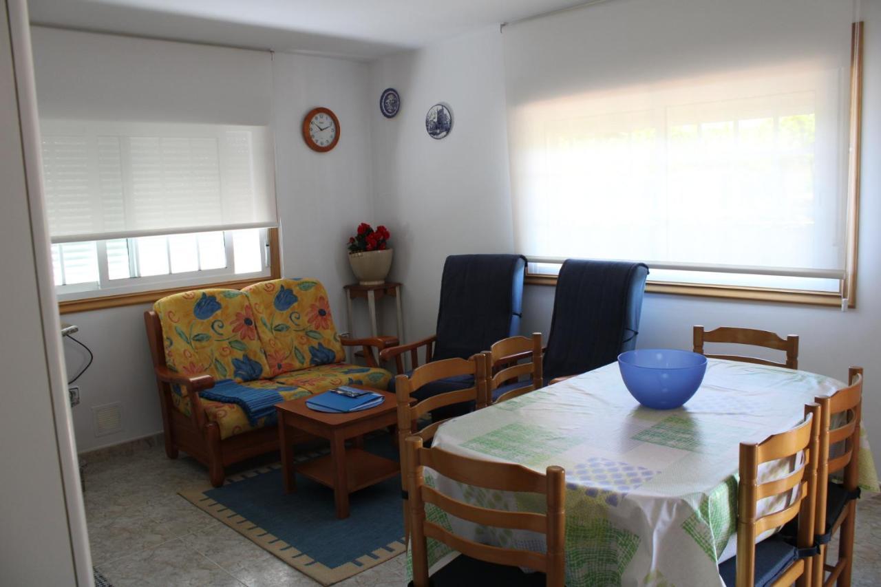 Apartamentos Os Cerros ポルトノボ エクステリア 写真
