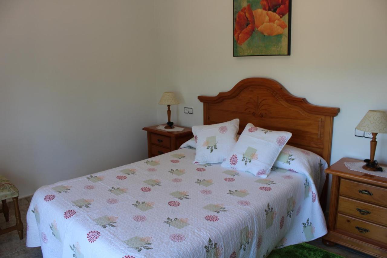 Apartamentos Os Cerros ポルトノボ エクステリア 写真
