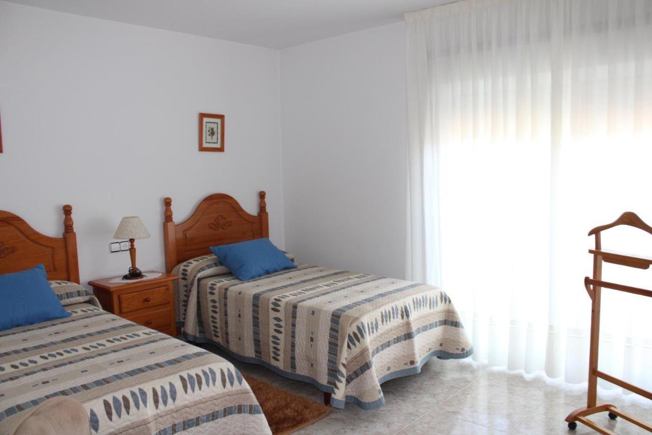 Apartamentos Os Cerros ポルトノボ エクステリア 写真